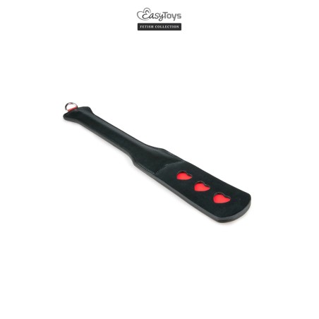 Cravaches et tapettes